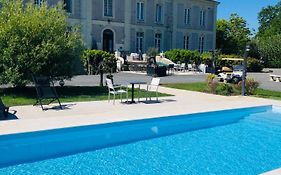 Hotel Particulier Chateau Des Marais Proximite Et Vue Sur Le Lac De Grand Lieu